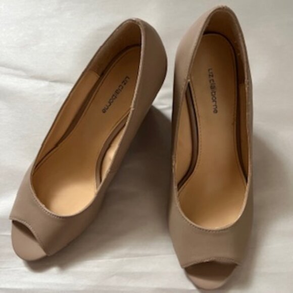 🧡Liz Claiborne Nude Paula Peep Toe Wedges Heel Shoes Women's 5.5 - Picture 1 of 9